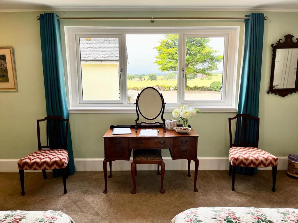 Whitehouse Bed & Breakfast Uplawmoor Eksteriør bilde